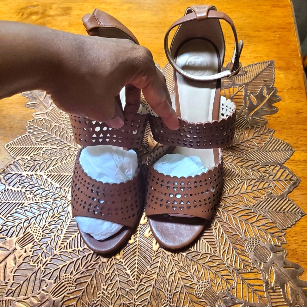 Authentic Tory Burch Leather Wedge